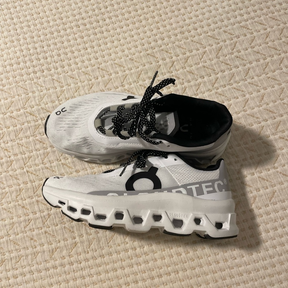 On Cloudmaster Sneakers